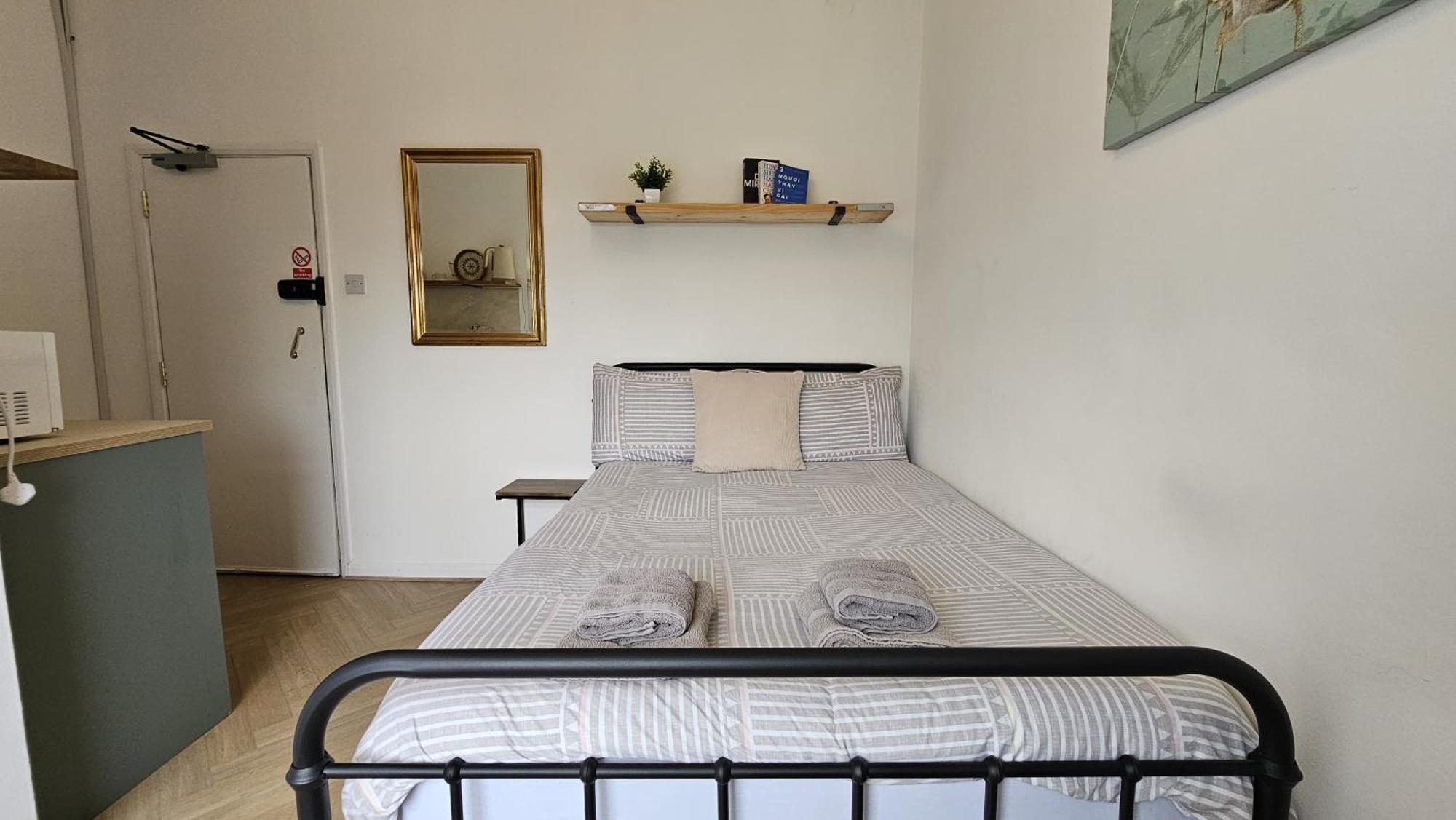 Newly Renovated & Ensuite Rooms! - Camberwell Appartamento