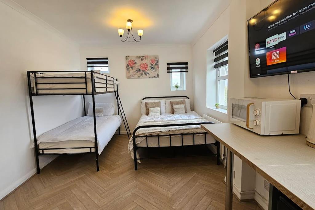 Newly Renovated & Ensuite Rooms! - Camberwell Londra
